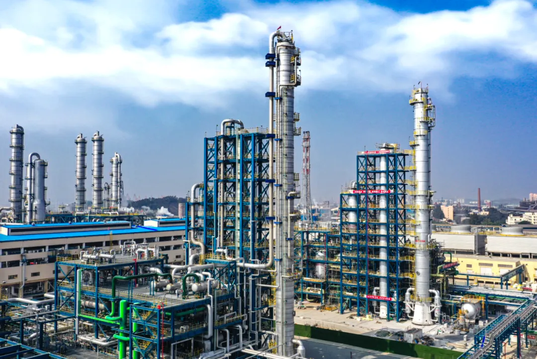 Machines with a Mind for Collaboration: How AVCiT's IP-Based KVM Is Redefining the Modern Factory